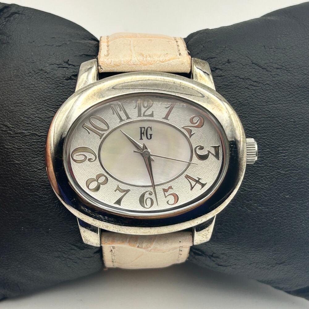 Faded Glory Silver Mother Pearl Pink Leather Women’s Watch Working New Battery